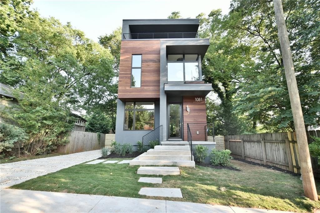 3 bedroom single family residence sold at 1081 Sanders Avenue, Atlanta, GA 30316