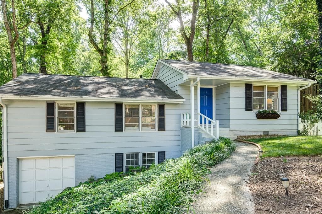 4035 Chippewa Place, Brookhaven, GA 30319 — most recent listing photo