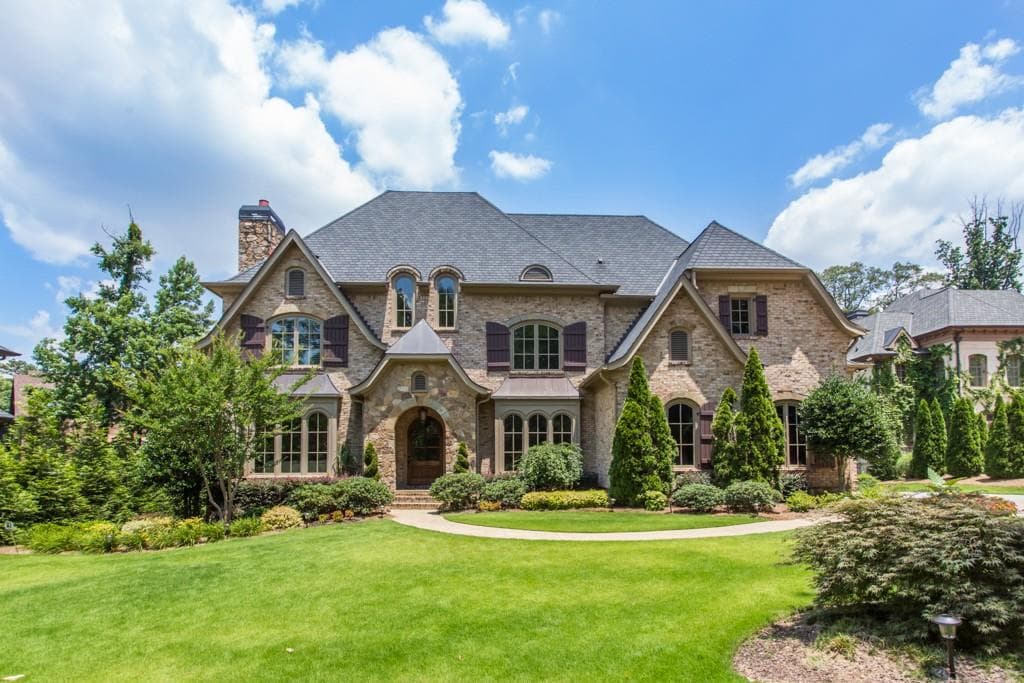 5 bedroom, 5,819 sq ft single family residence sold at 1688 Windsor Parkway, Atlanta, GA 30319