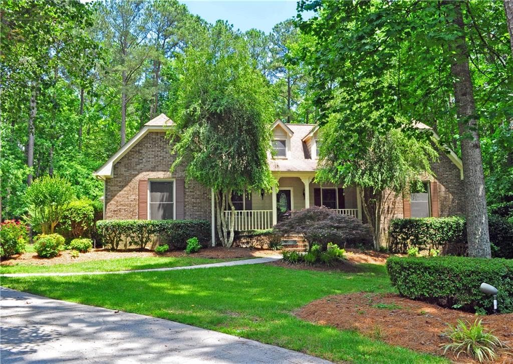 4 bedroom, 3,471 sq ft single family residence sold at 1942 PERRIN Drive, Lawrenceville, GA 30043