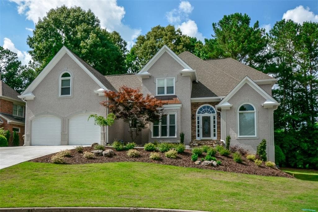 5 bedroom, 4,431 sq ft single family residence sold at 617 Ashwood Court, Woodstock, GA 30189