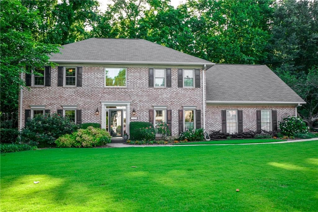 11490 Mountain Laurel Drive, Roswell, GA 30075 — most recent listing photo