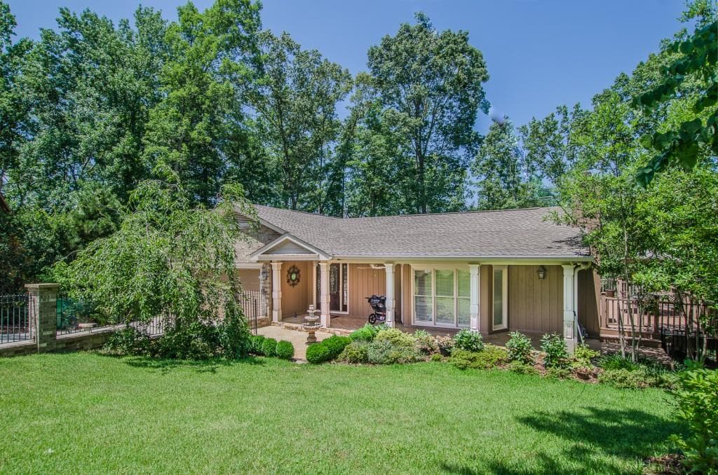3294 Dunlop Court, Brookhaven, GA 30319 — most recent listing photo