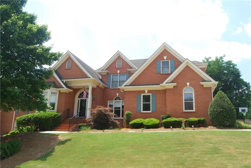 5 bedroom, 3,169 sq ft single family residence sold at 2364 Mossy Branch Drive, Snellville, GA 30078