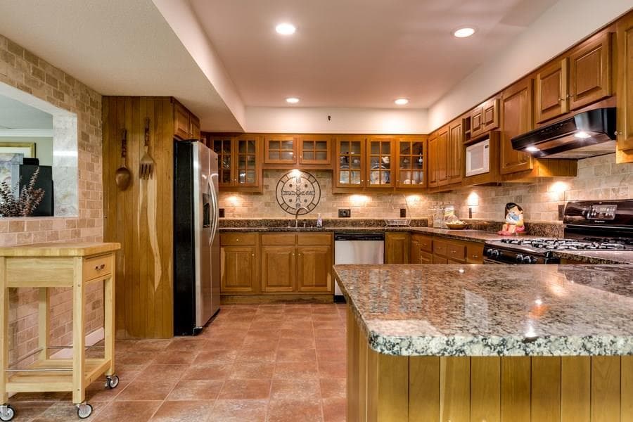 2139 Rosser Place, Smoke Rise, GA 30087 — most recent listing photo