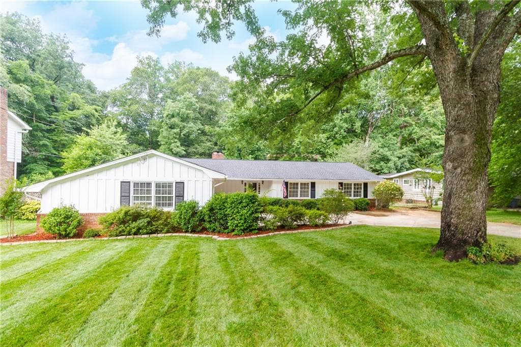 4552 Sudbury Road, Doraville, GA 30360 — most recent listing photo