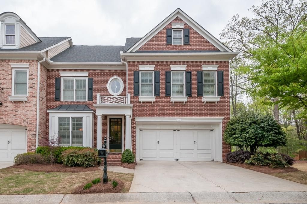 4002 Village Green Circle, Roswell, GA 30075 — most recent listing photo