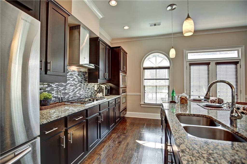 4 bedroom, 2,406 sq ft townhouse sold at 1277 Dahlgren Lane, Atlanta, GA 30316