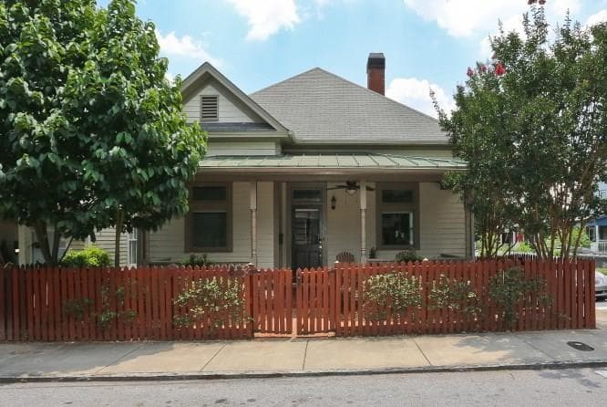 4 bedroom, 1,653 sq ft single family residence sold at 633 Gaskill Street, Atlanta, GA 30316