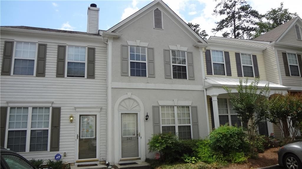 2 bedroom, 1,184 sq ft townhouse sold at 243 Buckland Drive, Alpharetta, GA 30022