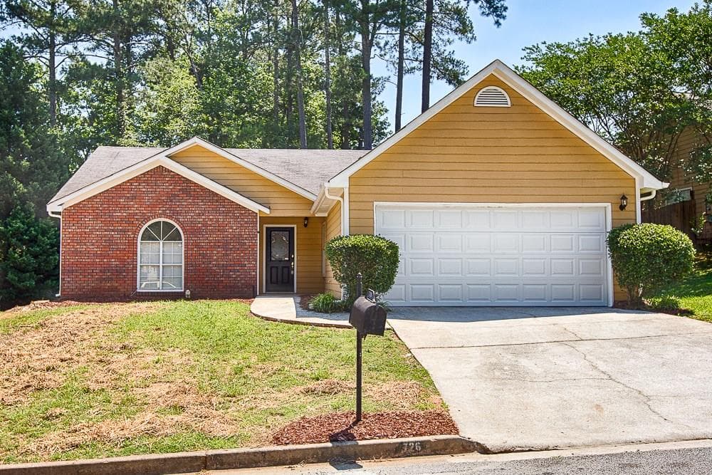 726 Shore Drive, Lithonia, GA 30058 — most recent listing photo