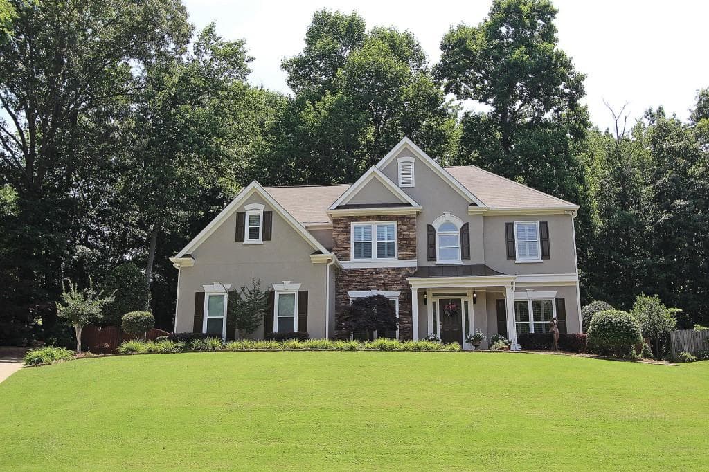 5 bedroom, 2,993 sq ft single family residence sold at 255 Rose Meadow Lane, Alpharetta, GA 30005