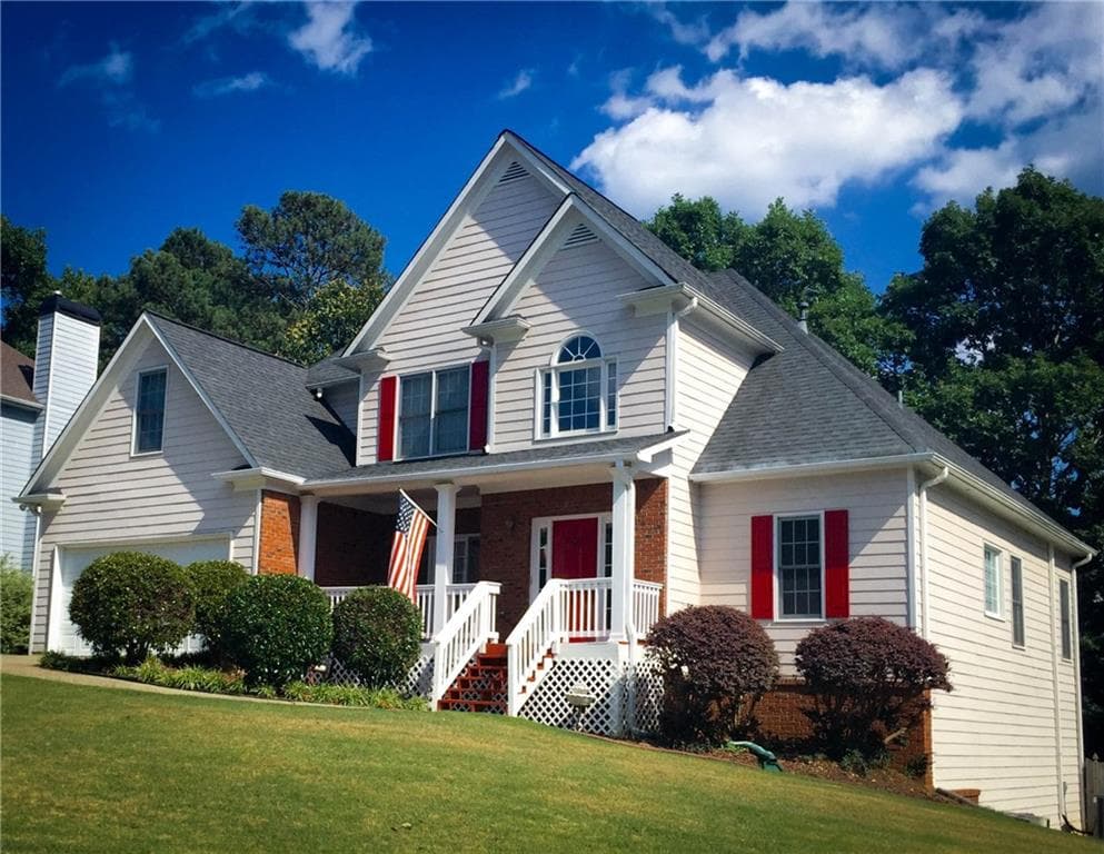 6 bedroom, 3,413 sq ft single family residence sold at 417 Ballymore Pass, Woodstock, GA 30189