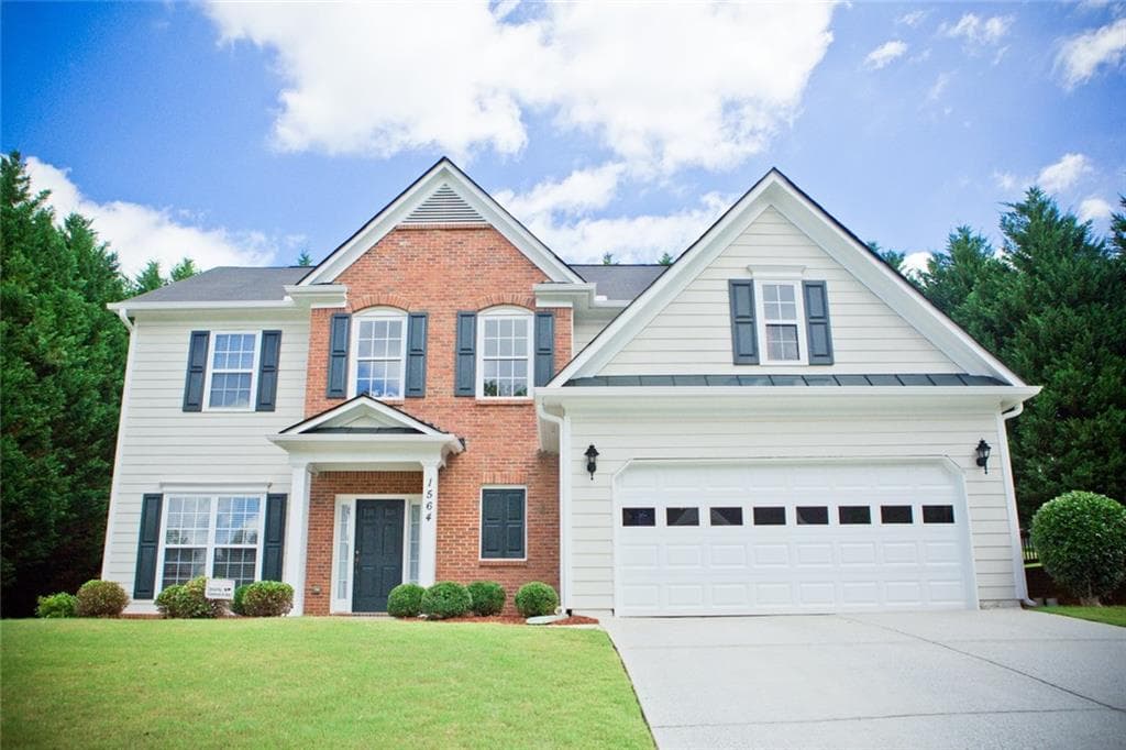 4 bedroom, 2,328 sq ft single family residence sold at 1564 Hampton Hollow Trail, Lawrenceville, GA 30043