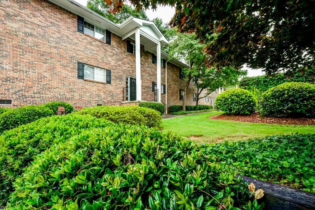 315 Hilderbrand Drive A2, Sandy Springs, GA 30328 — most recent listing photo