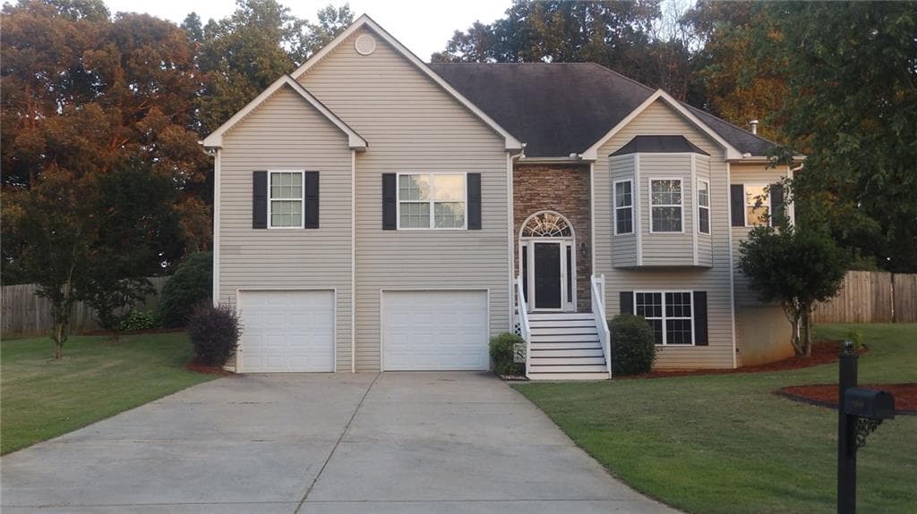 9045 Farm Shaw Drive, Gainesville, GA 30506 — most recent listing photo