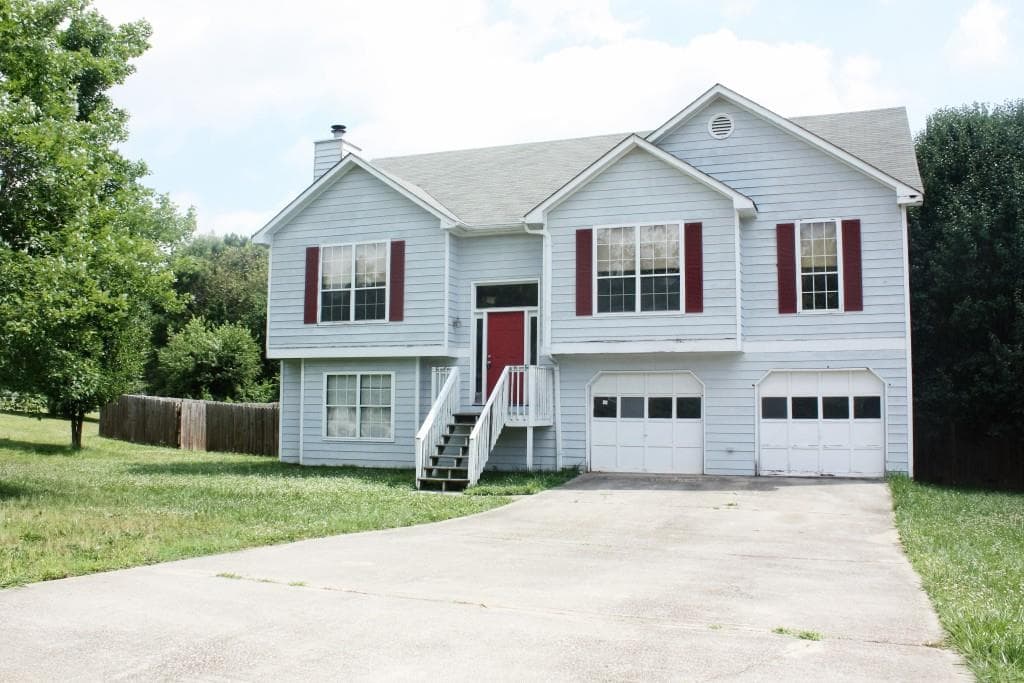 3301 Windgate Drive, Buford, GA 30519 — most recent listing photo