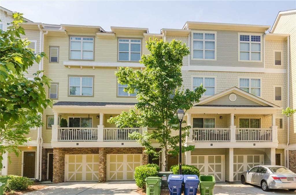2 bedroom, 1,251 sq ft condominium sold at 220 Semel Circle 154, Atlanta, GA 30309