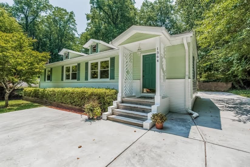 1364 Forest Drive, Smyrna, GA 30080 — most recent listing photo