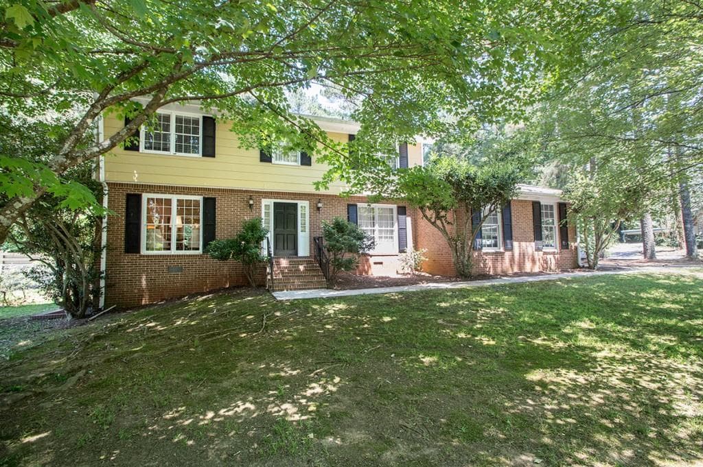 545 Rowland Road, Stone Mountain, GA 30083 — most recent listing photo
