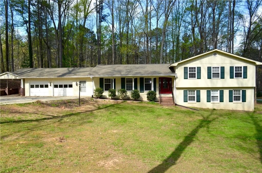 5462 Rosser Road, Smoke Rise, GA 30087 — most recent listing photo