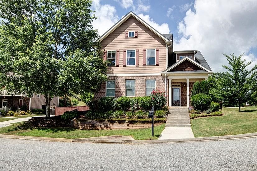 3 bedroom, 2,653 sq ft single family residence sold at 1626 Sugar Hill Court, Atlanta, GA 30316
