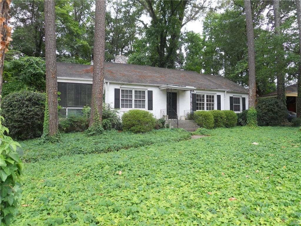 3 bedroom, 1,563 sq ft single family residence sold at 1283 Lavista Road, Atlanta, GA 30324