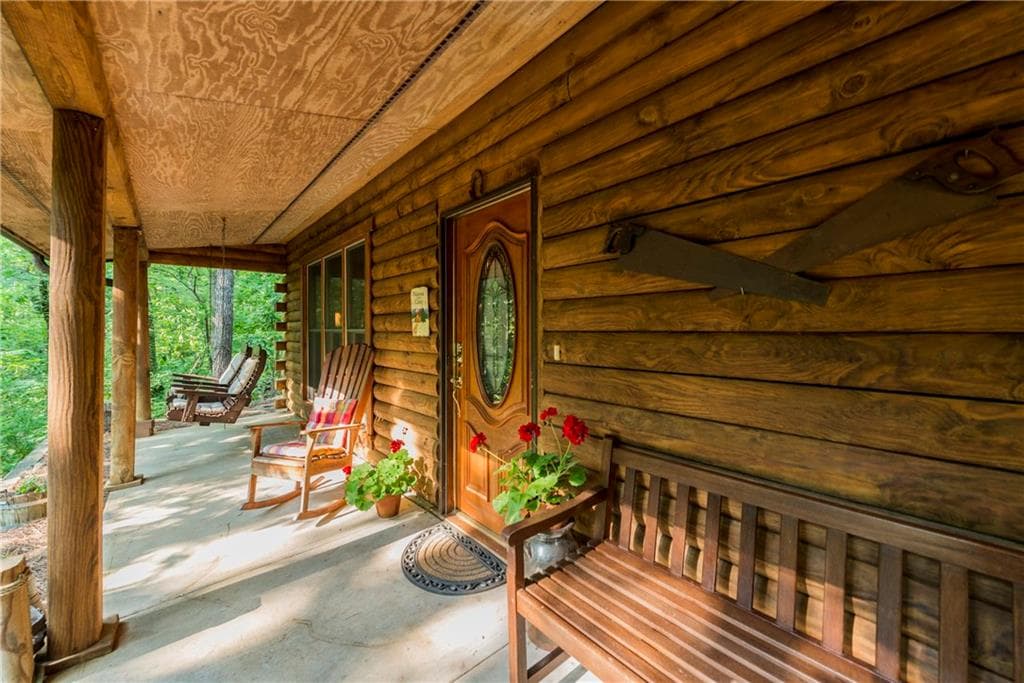 121 Hemlock Street, Roswell, GA 30075 — most recent listing photo
