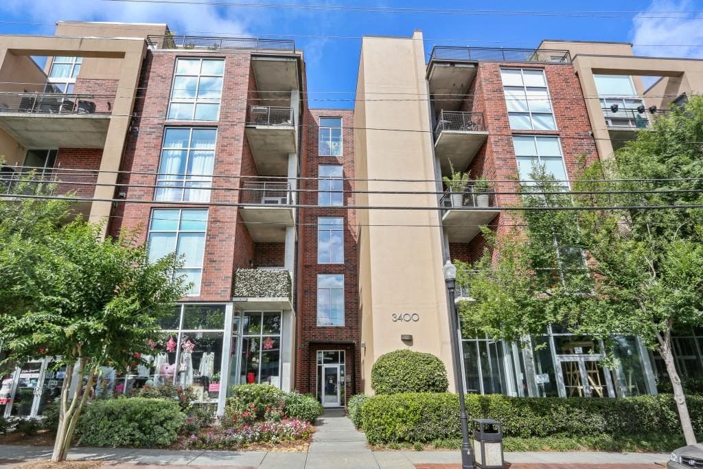 2 bedroom, 1,020 sq ft condominium sold at 3400 Malone Drive 116, Atlanta, GA 30341