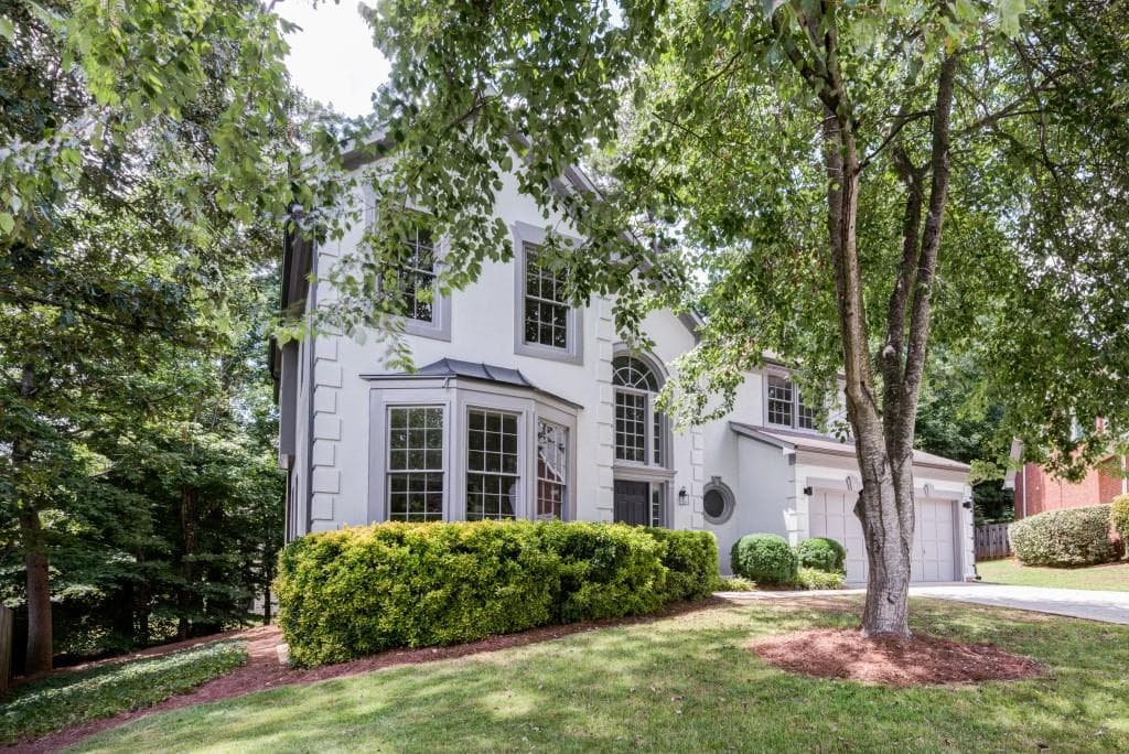4 bedroom, 2,319 sq ft single family residence sold at 3422 Glenrose Drive, Atlanta, GA 30341