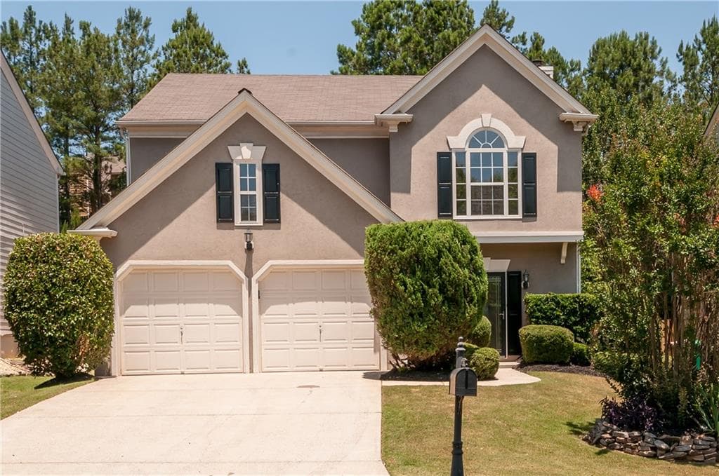 3 bedroom, 1,948 sq ft single family residence sold at 13613 Weycroft Circle, Alpharetta, GA 30004