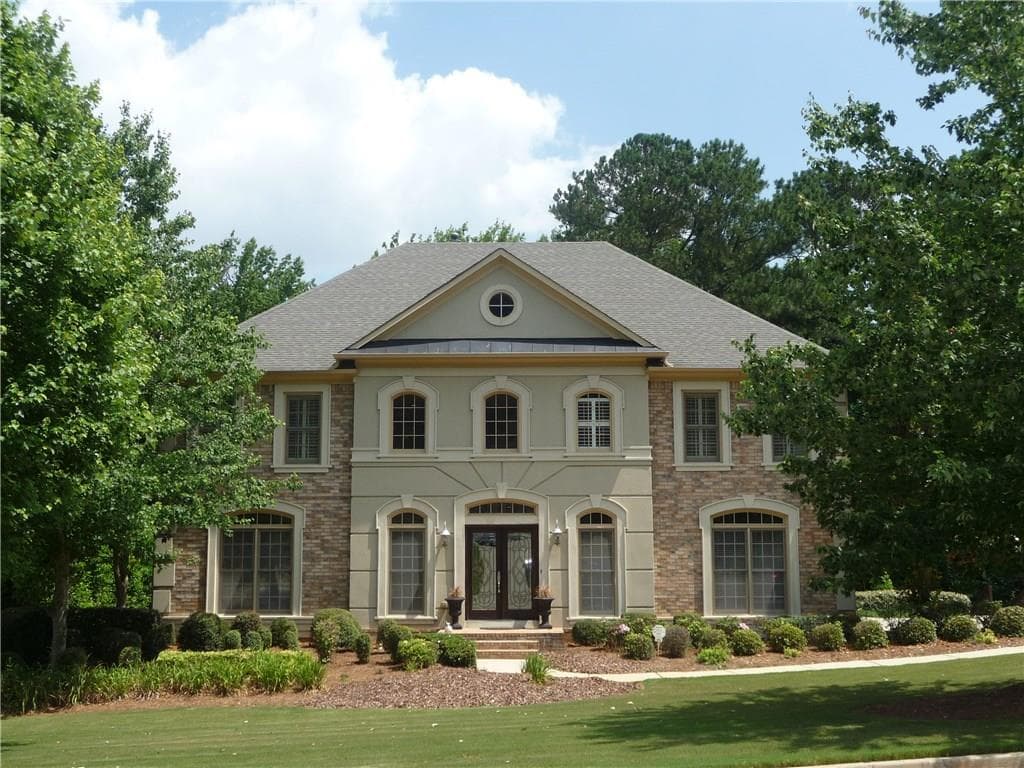 4 bedroom, 3,838 sq ft single family residence sold at 185 Wynfield Way, Atlanta, GA 30331