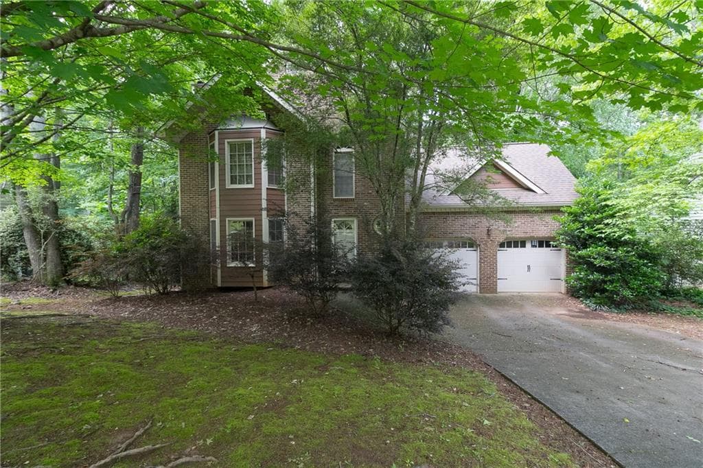 19 Peggy Court, Marietta, GA 30064 — most recent listing photo