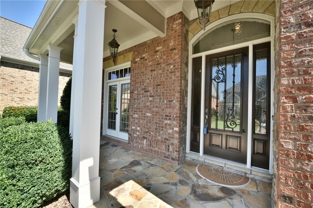 5 bedroom, 5,426 sq ft single family residence sold at 3028 Haynes Cove, Alpharetta, GA 30022
