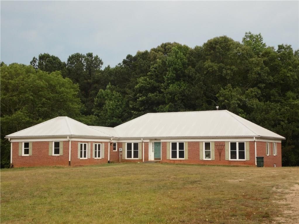 5255 Kilroy Lane, Douglasville, GA 30135 — most recent listing photo