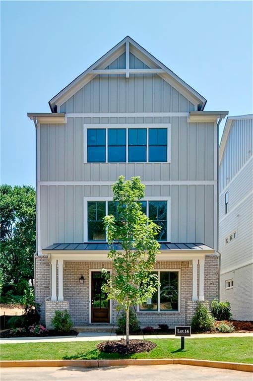3 bedroom, 2,794 sq ft single family residence sold at 211 Highland Park Point, Woodstock, GA 30188