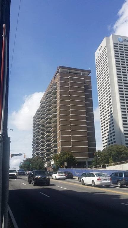 1 bedroom, 786 sq ft condominium sold at 620 Peachtree Street 702, Atlanta, GA 30308