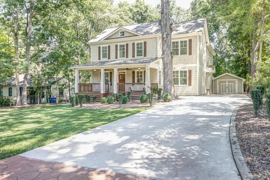 4 bedroom, 3,072 sq ft single family residence sold at 1854 9th Street, Atlanta, GA 30341