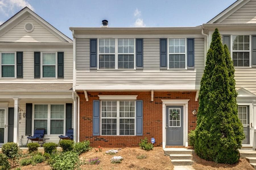 3 bedroom, 1,370 sq ft townhouse sold at 2643 Ashleigh Lane 2643, Alpharetta, GA 30004