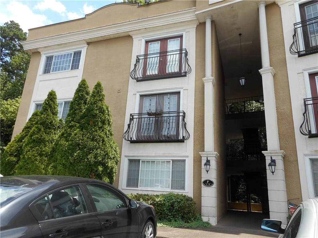 2 bedroom, 1,060 sq ft condominium sold at 1445 Monroe Drive F5, Atlanta, GA 30324