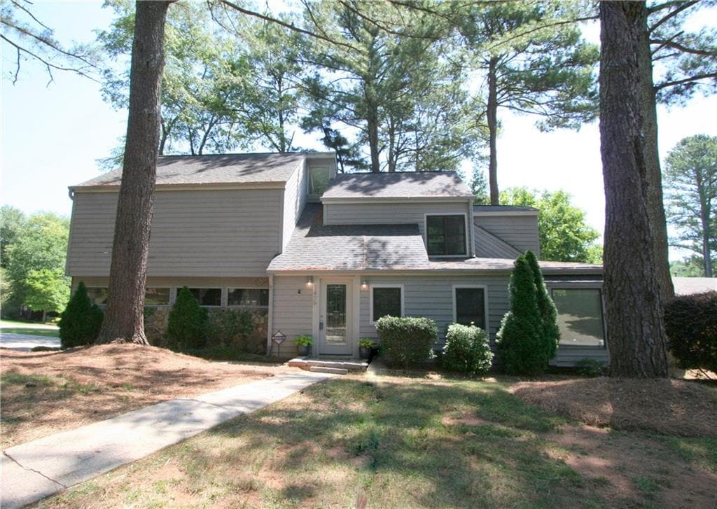 125 Twinspur Close, Roswell, GA 30076 — most recent listing photo