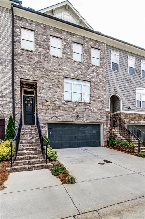 2159 W Village Lane, Smyrna, GA 30080 — most recent listing photo