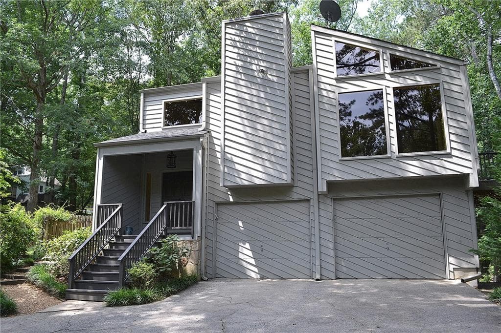 704 Bayliss Drive, Marietta, GA 30068 — most recent listing photo