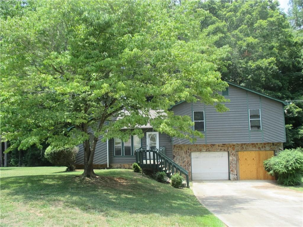 4055 Cranwood Drive, College Park, GA 30349 — most recent listing photo