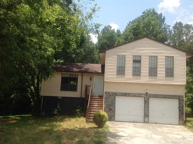 7025 Birling Drive, Atlanta, GA 30349 — most recent listing photo