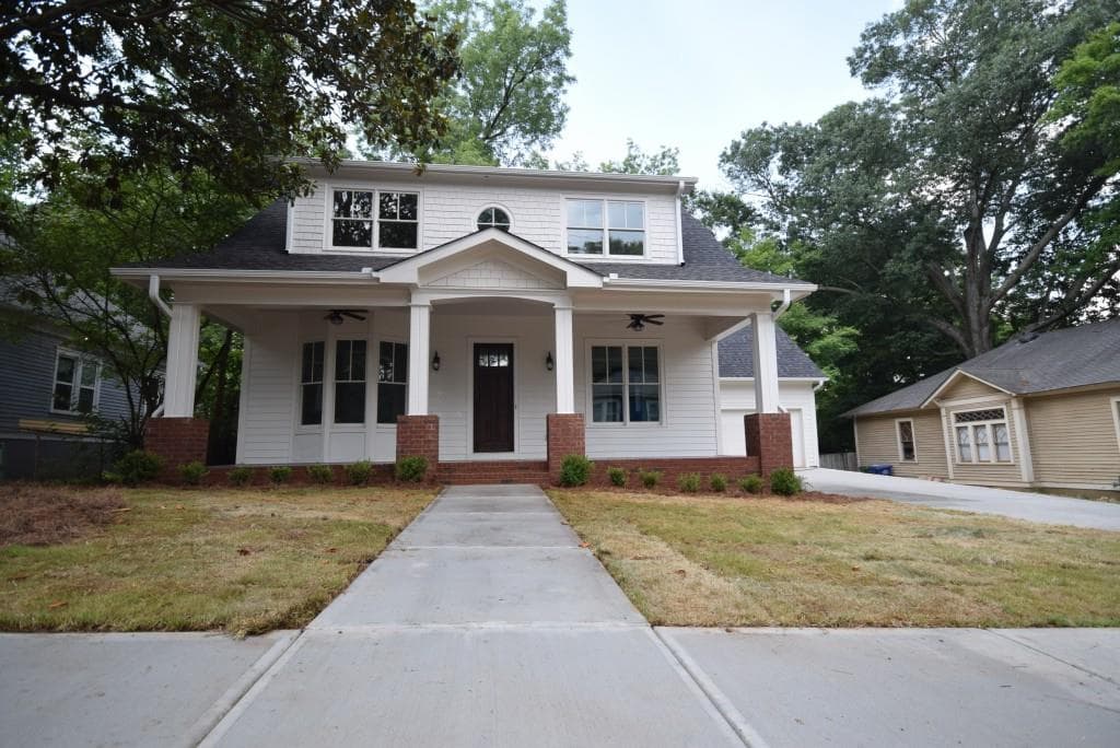 5 bedroom, 2,783 sq ft single family residence sold at 1915 Trotti Street, Atlanta, GA 30317