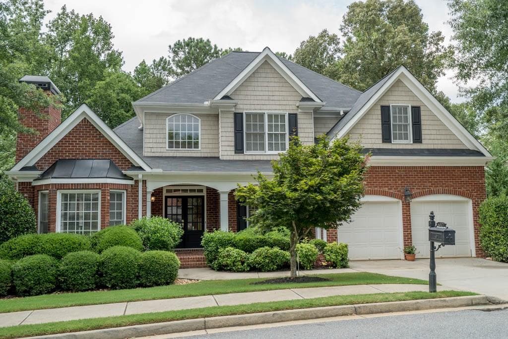 4327 Summit Oaks Lane, Roswell, GA 30075 — most recent listing photo