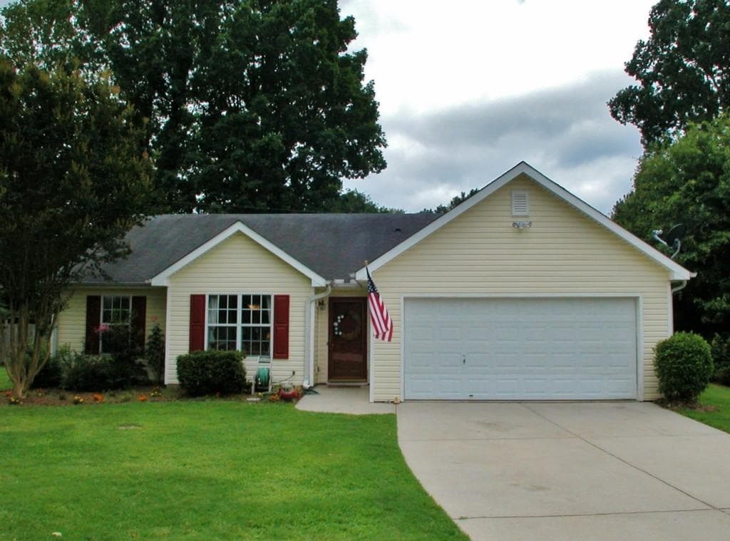 1025 J Dorothy Place, Sugar Hill, GA 30518 — most recent listing photo