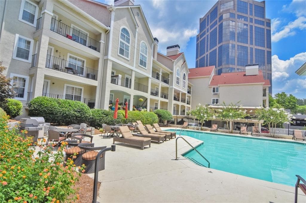 1 bedroom, 790 sq ft condominium sold at 3655 Habersham Road 335, Atlanta, GA 30305
