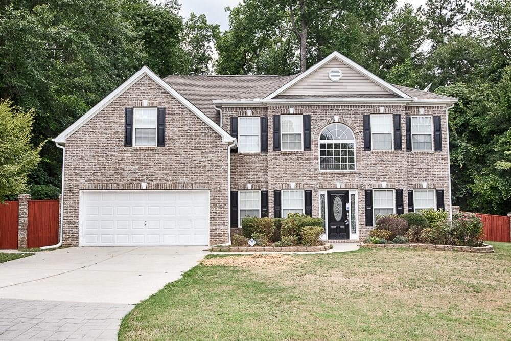 3285 Steeple Drive, Decatur, GA 30034 — most recent listing photo